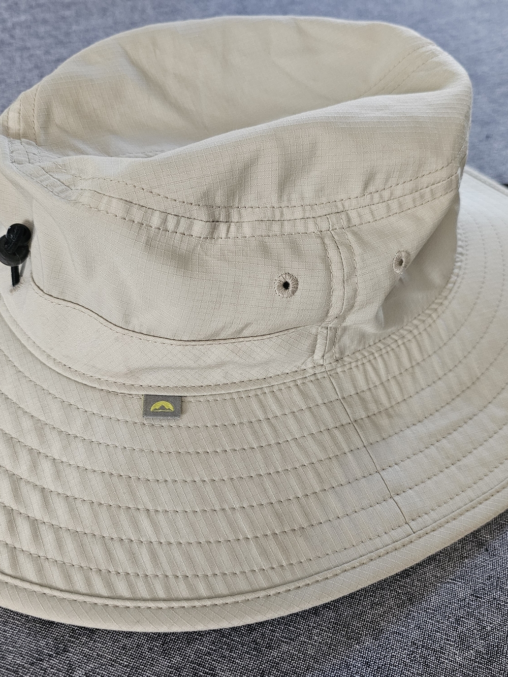 Lightweight Women's Beige Sun Bucket Hat